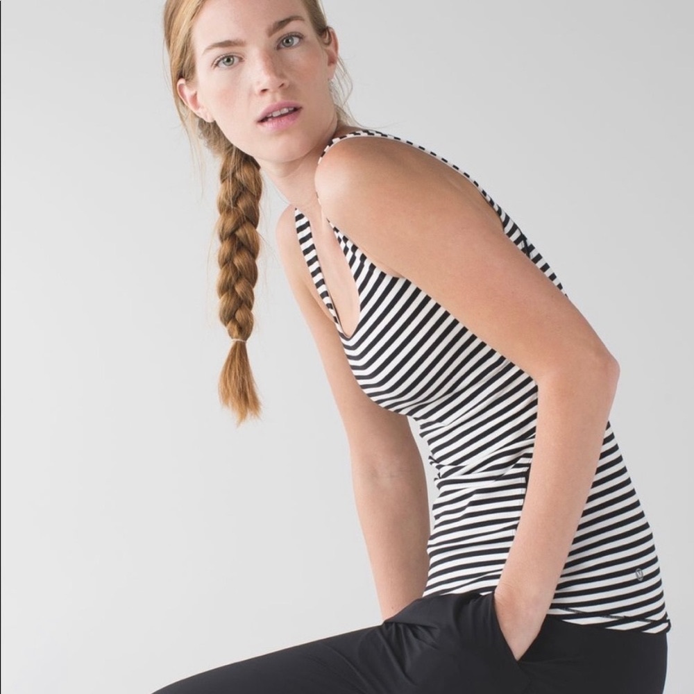 EUC Lululemon Amala Tank